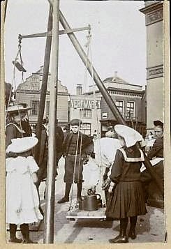 De Zaandamse kermis rond 1900